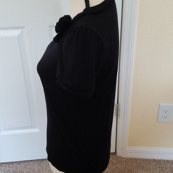 Black Bay Studio Top - Picture 7 of 9